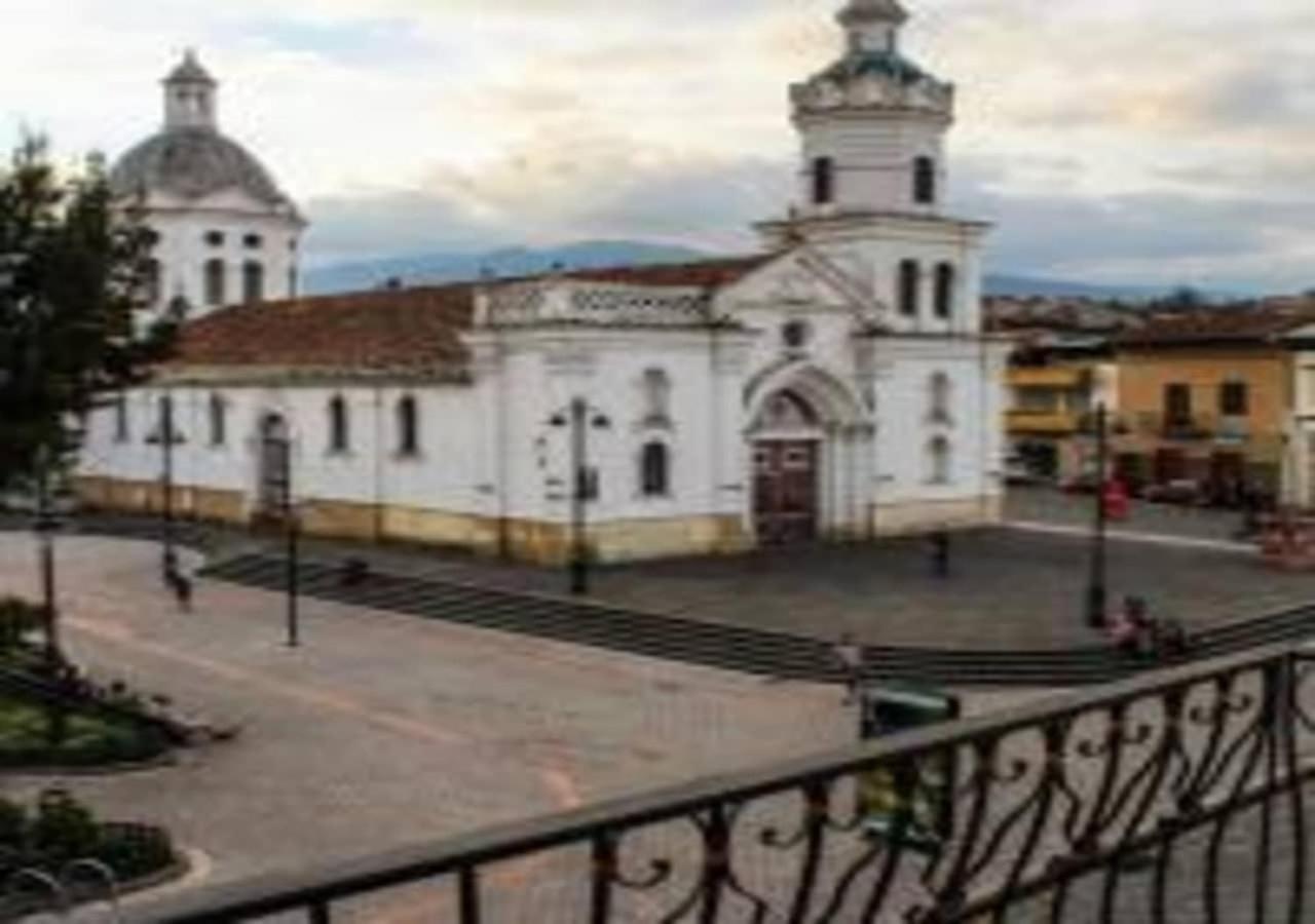 Hotel Azul De La Plaza By Chat Noir Cuenca Dış mekan fotoğraf