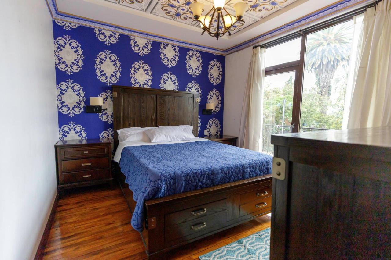 Hotel Azul De La Plaza By Chat Noir Cuenca Dış mekan fotoğraf