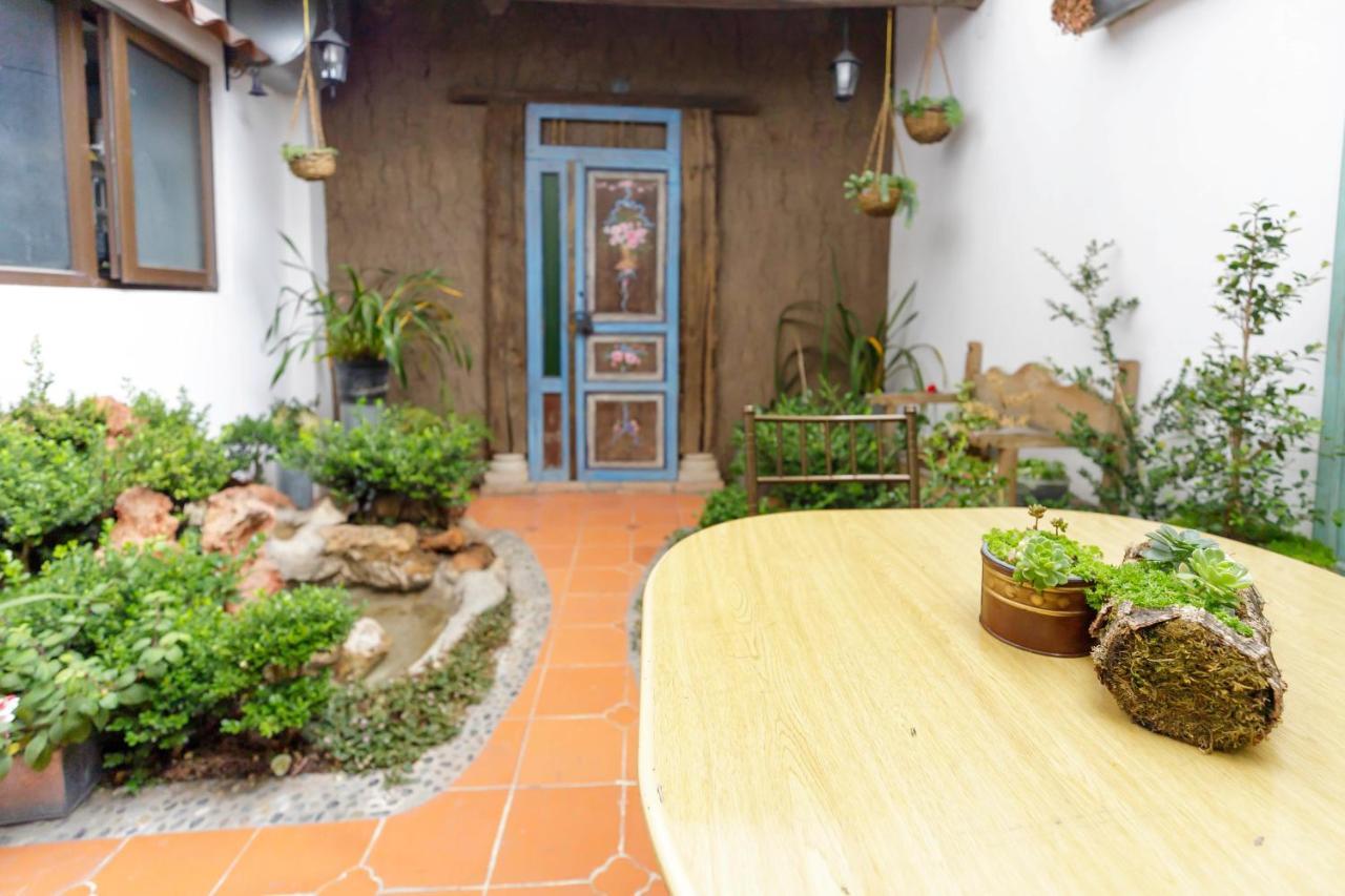 Hotel Azul De La Plaza By Chat Noir Cuenca Dış mekan fotoğraf