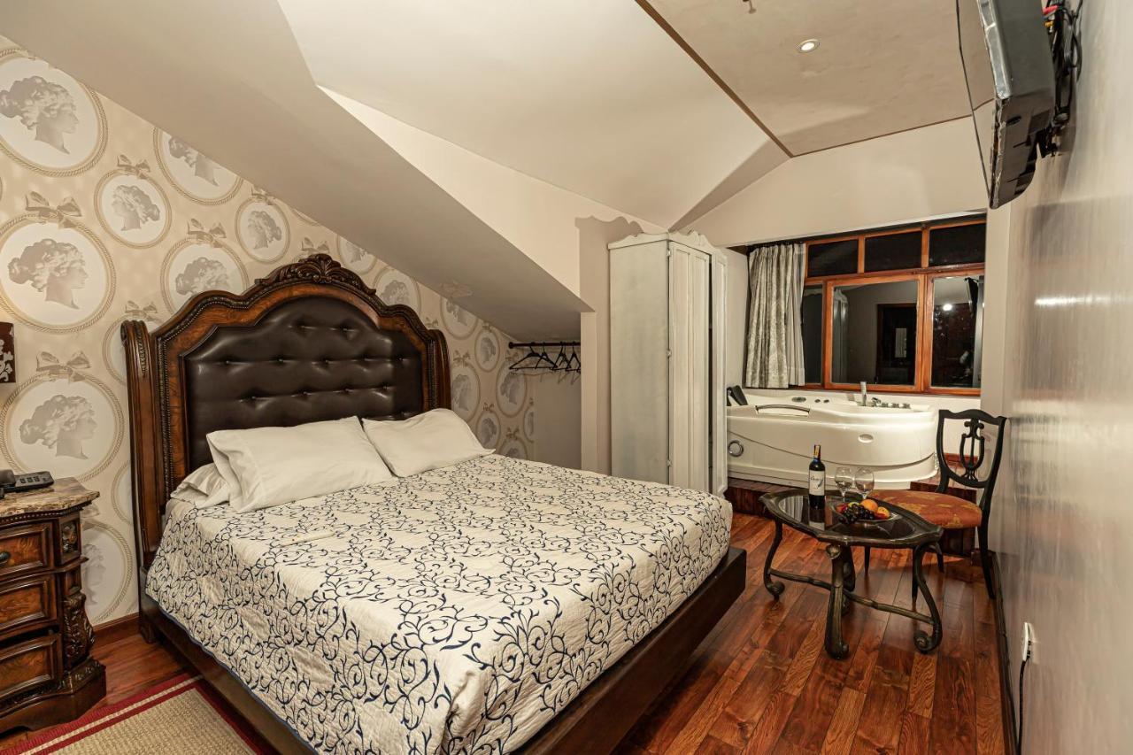 Hotel Azul De La Plaza By Chat Noir Cuenca Dış mekan fotoğraf