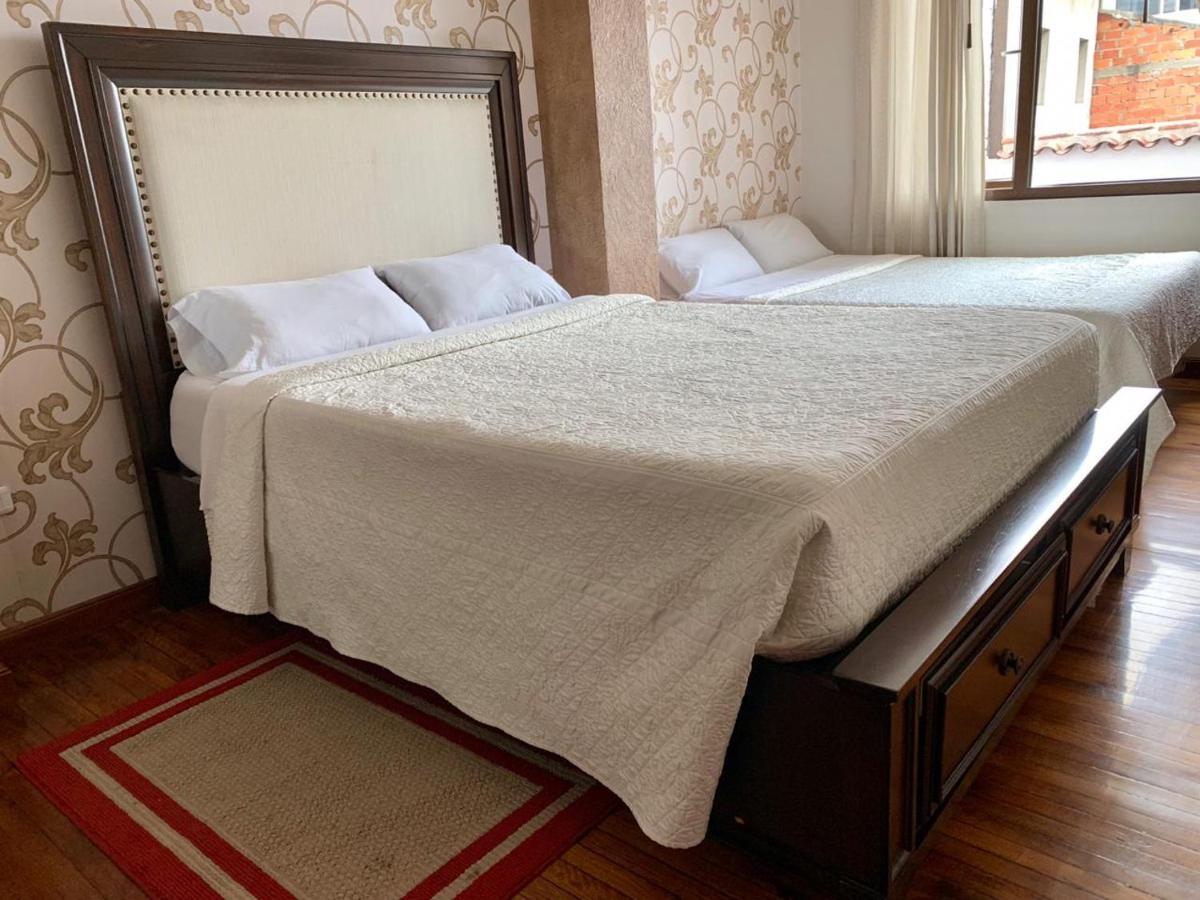 Hotel Azul De La Plaza By Chat Noir Cuenca Dış mekan fotoğraf