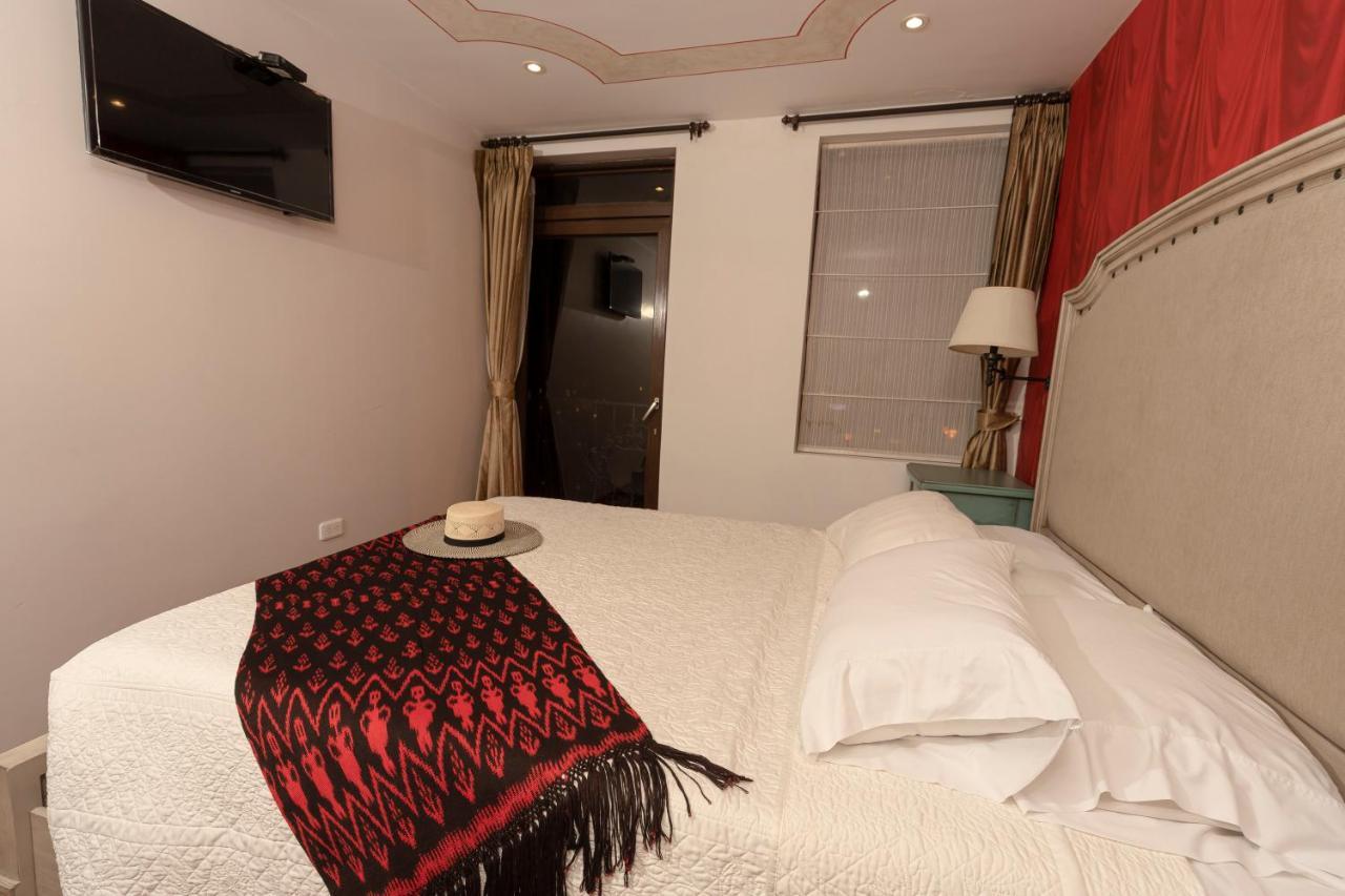Hotel Azul De La Plaza By Chat Noir Cuenca Dış mekan fotoğraf