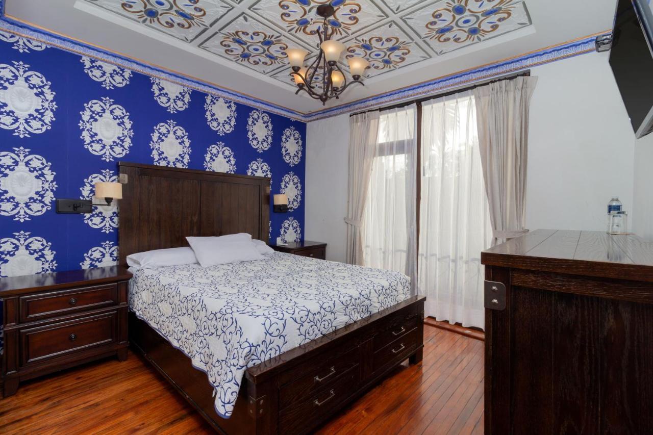 Hotel Azul De La Plaza By Chat Noir Cuenca Dış mekan fotoğraf
